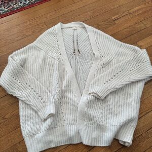 La hearts (pac sun) one size ivory cardigan great condition